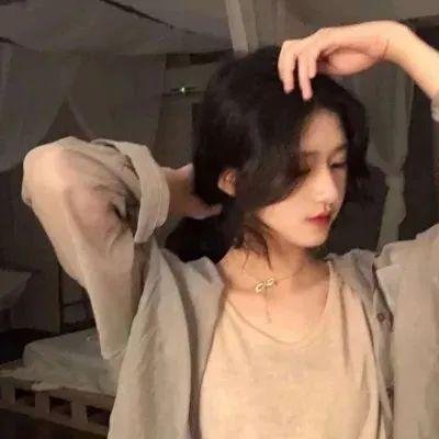 花花公子之千面女陪游